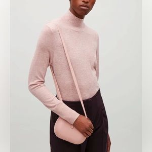 COS small hard case bag